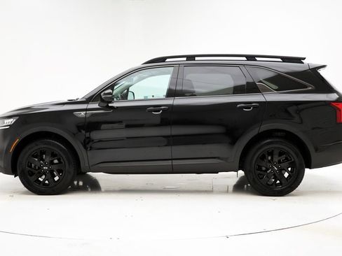 Used 2023 Kia Sorento S image 6