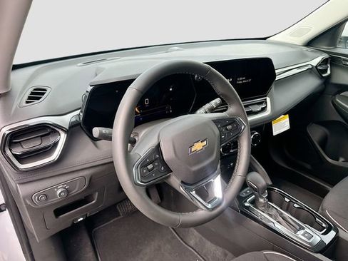 New 2026 Chevrolet TrailBlazer LT w/ Convenience Package image 10