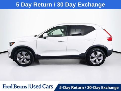 Used 2019 Volvo XC40 T5 Momentum AWD/4WD image 5