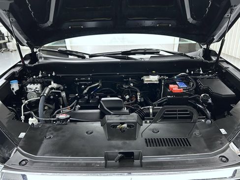 Used 2025 Honda CR-V LX image 24