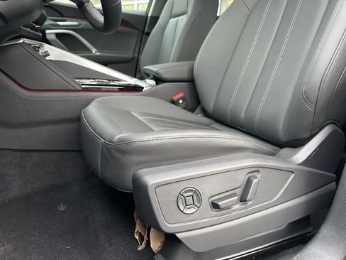 New 2025 Audi Q5 Premium image 10