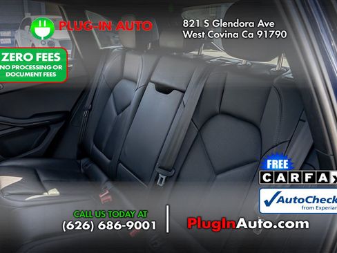 Used 2023 Porsche Macan AWD/4WD image 12