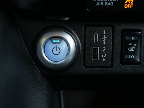 Certified 2025 Nissan Leaf SV Plus FWD image 21