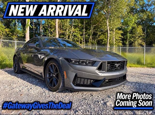 Certified 2025 Ford Mustang Dark Horse RWD image 1