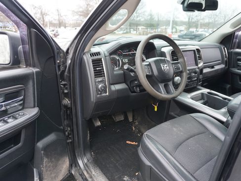 Used 2018 RAM 1500 Sport w/ Convenience Group image 7