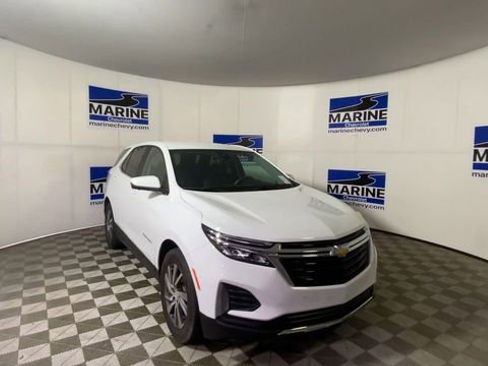 Certified 2024 Chevrolet Equinox LT image 4