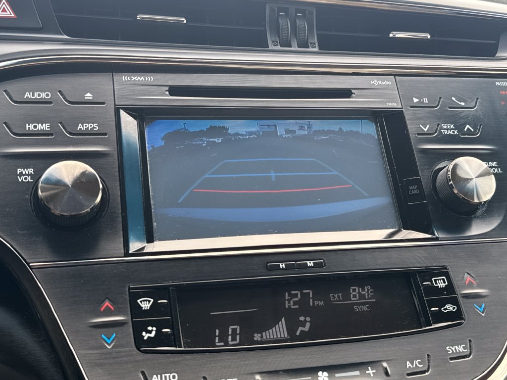 Used 2016 Toyota Avalon XLE Premium FWD image 22