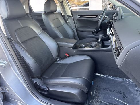 Used 2024 Honda Civic EX-L image 15