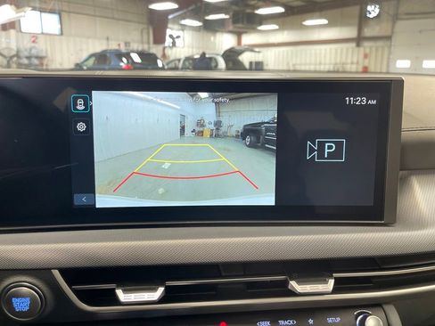 Certified 2024 Hyundai Sonata SEL w/ Convenience Package image 19