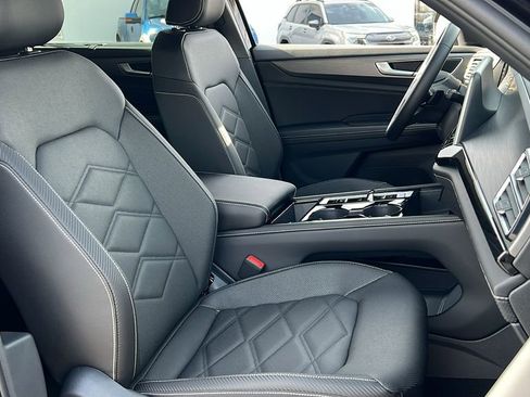 New 2026 Volkswagen Atlas Cross Sport SE image 9