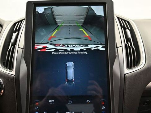 Certified 2024 Ford Edge SEL w/ Convenience Package AWD/4WD image 28