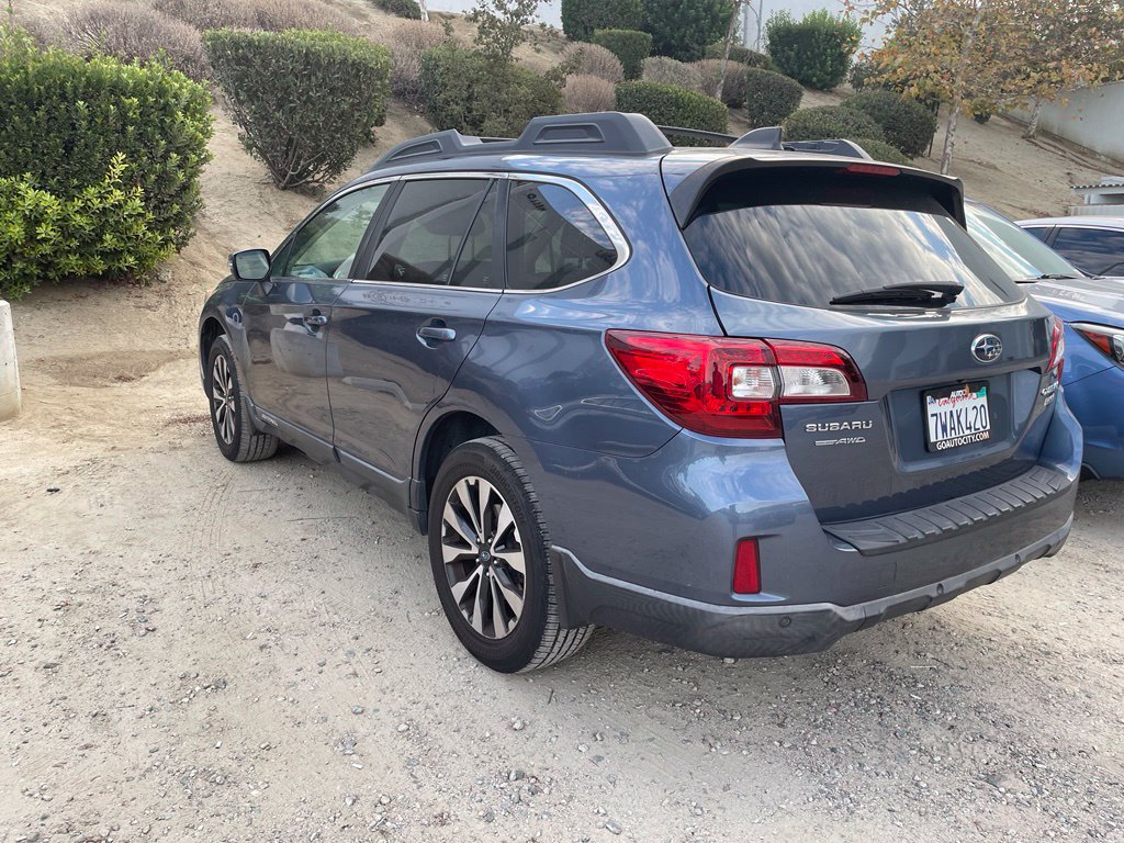Used 2017 Subaru Outback 2.5i Limited AWD/4WD image 6