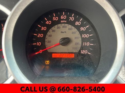 Used 2010 Toyota Tacoma PreRunner RWD image 13