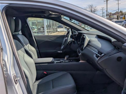 Certified 2024 Lexus RX 350 Premium w/ Accessory Package image 11