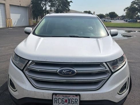 Used 2015 Ford Edge SEL w/ Equipment Group 201A AWD/4WD image 3