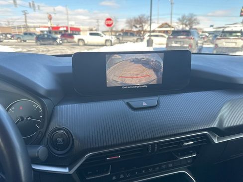 Used 2025 MAZDA CX-90 3.3 Turbo w/ Select Package image 16