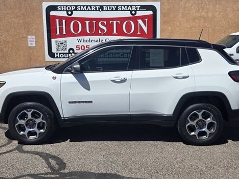Used 2022 Jeep Compass Trailhawk w/ Trailhawk Elite Group AWD/4WD image 1