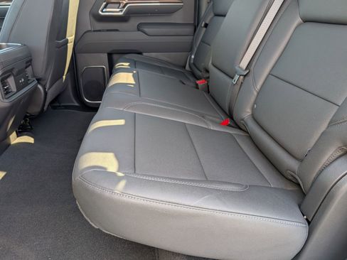 New 2026 Chevrolet Silverado 1500 LT Trail Boss w/ LT Trail Boss Premium Package AWD/4WD image 10