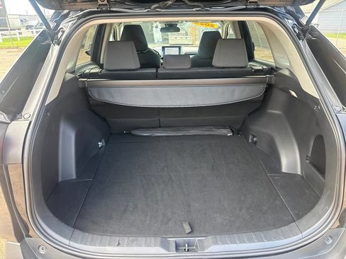 Used 2025 Toyota RAV4 XLE AWD/4WD image 11