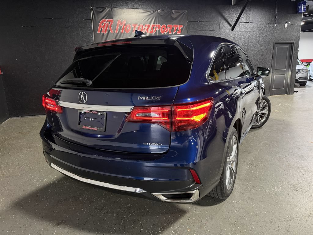 Used 2017 Acura MDX w/ Technology Package AWD/4WD image 5