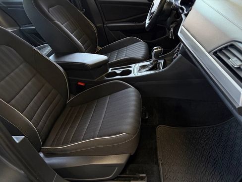 Used 2023 Volkswagen Jetta Sport FWD image 21