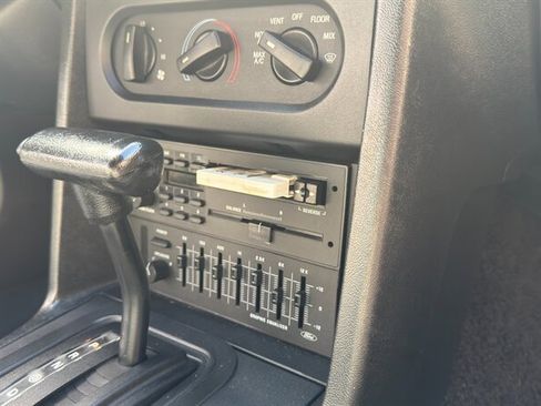 Used 1992 Ford Mustang LX image 7