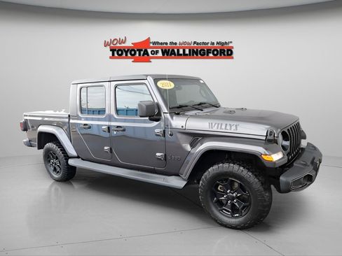 Used 2021 Jeep Gladiator Willys image 14