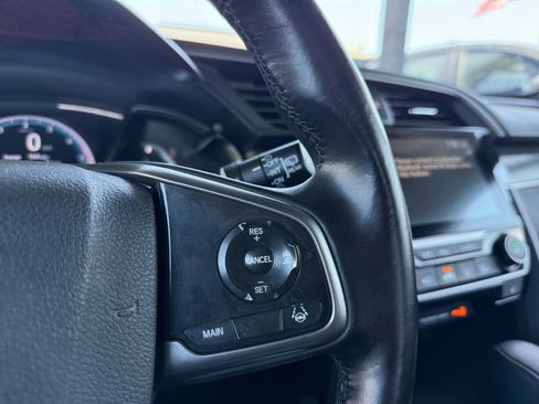 Used 2019 Honda Civic EX-L image 18