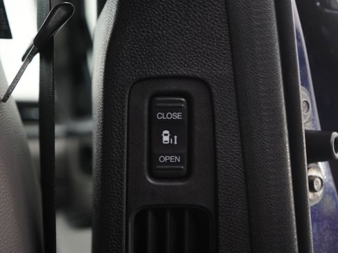Used 2019 Honda Odyssey Touring image 18