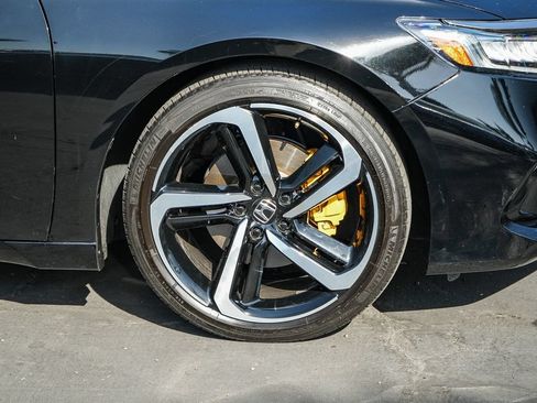 Used 2021 Honda Accord Sport image 10