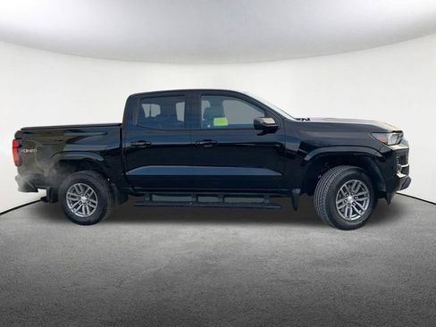 Used 2024 Chevrolet Colorado LT w/ LT Convenience Package II image 14