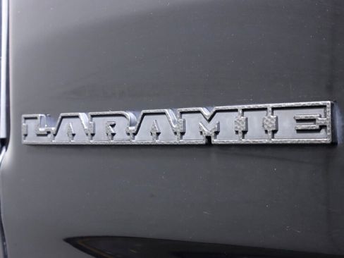 Used 2021 RAM 1500 Laramie AWD/4WD image 47