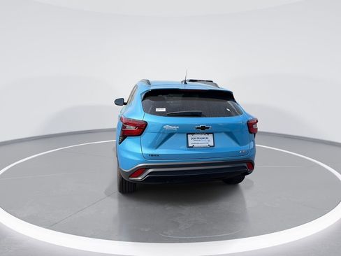 New 2026 Chevrolet Trax RS w/ Sunroof Package image 7