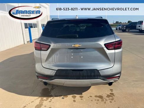 Used 2023 Chevrolet Blazer LT w/ Convenience Package FWD image 5