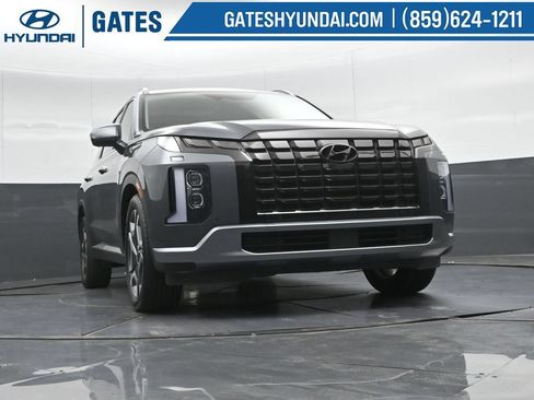 Used 2024 Hyundai Palisade Limited AWD/4WD image 48