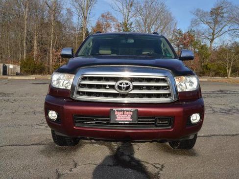 Used 2011 Toyota Sequoia Platinum image 3