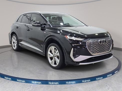 Used 2023 Audi Q4 e-tron Premium Plus w/ Premium Plus AWD/4WD image 4