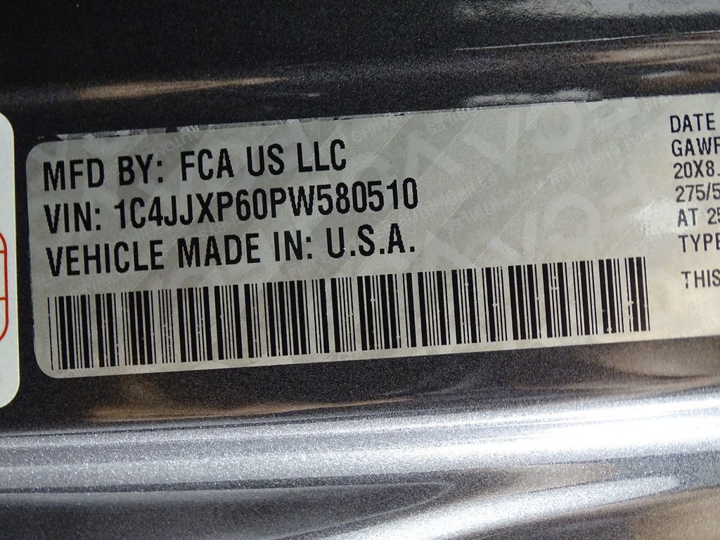 Used 2023 Jeep Wrangler Unlimited Sahara AWD/4WD image 37