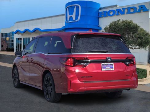 New 2026 Honda Odyssey Sport-L image 4