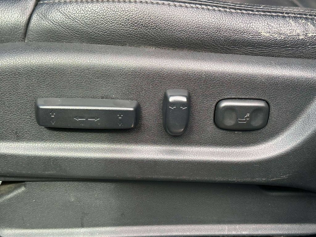 Used 2015 Honda CR-V EX-L image 15