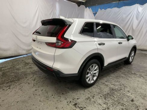 Certified 2025 Honda CR-V EX image 5