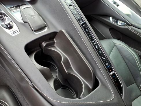 Used 2022 Chevrolet Corvette Stingray Preferred Cpe RWD image 23