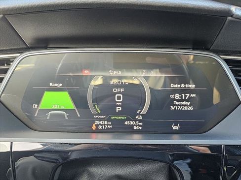 Used 2023 Audi e-tron Premium w/ Convenience Plus Package image 12