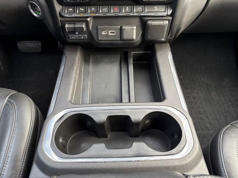 Used 2020 Chevrolet Silverado 1500 LTZ w/ LTZ Premium Package image 15