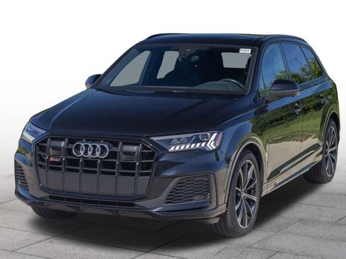 Used 2021 Audi SQ7 Premium Plus w/ Driver Assistance Package image 6