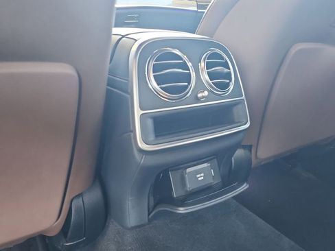 Used 2016 Mercedes-Benz S 550 Sedan image 21