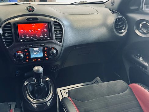Used 2015 Nissan Juke NISMO RS image 18