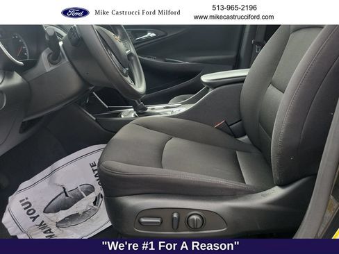 Used 2025 Chevrolet Malibu LT FWD image 23