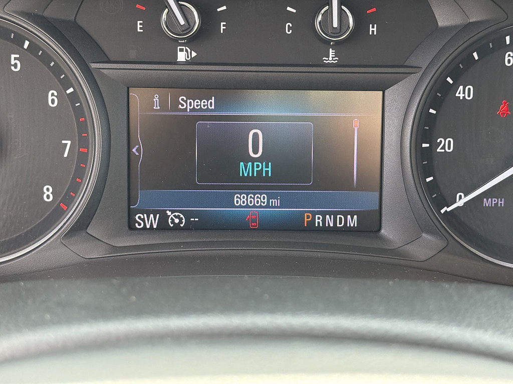 Used 2021 Buick Encore Preferred FWD image 11