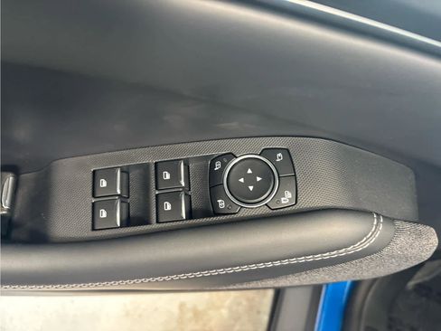 Used 2025 Ford Mustang Mach-E Premium AWD/4WD image 24
